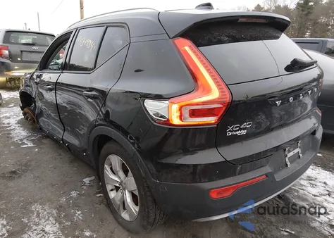 2021 Volvo Xc40 T5 Momentum from USA, damaged, VIN YV4162UK6M2486041
